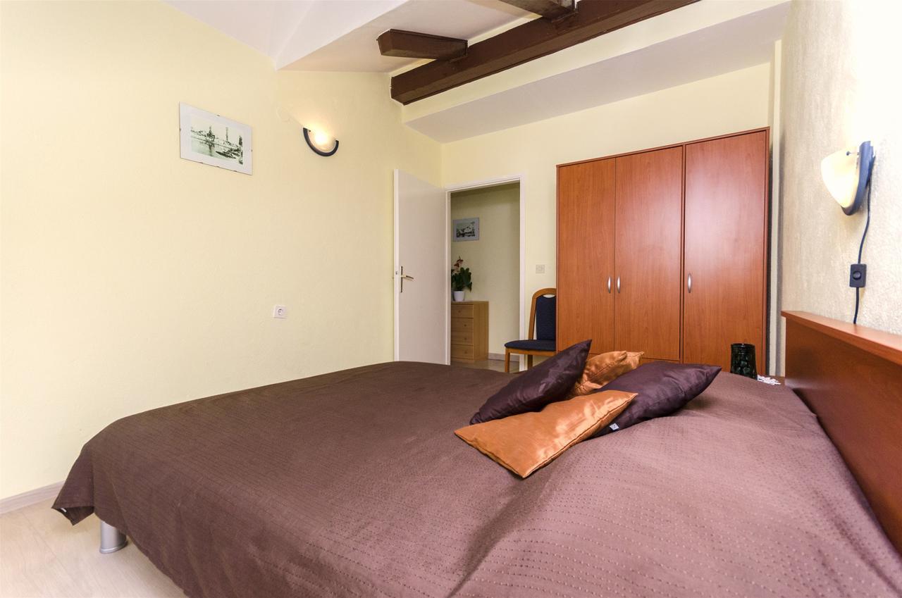 Apartments Toni ヴォディツェ エクステリア 写真